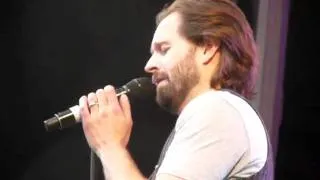 Alfie Boe, ' Bring Him Home' Trafalgar Square 23 April 2011