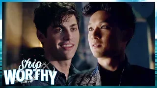 Why We LOVE Malec (Shadowhunter's Magnus Bane + Alec Lightwood) | Shipworthy 👨‍❤️‍👨🚢⚓