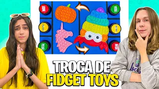 TROCAS DE FIDGET TOYS * TOCOU TROCOU | TIO LUCAS E GABI