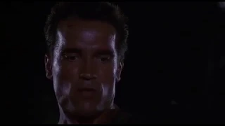 Commando (1985) Arnold Schwarzenegger Помнишь Салли я обещал убить тебя последним? Я тебя обманул