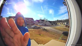 Doorbell Ditching Kid is a Bit Clumsy || ViralHog