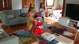 PRINCESS DRESS UP FUN