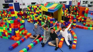 SUPER FUN GIANT FOAM PIT HOUSE!