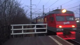 Вечерние поезда с Санкт Петербурга, первый рейс Таврии и последний дополнительный Гранда