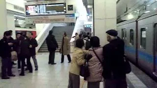 東北地方太平洋沖地震 小田急新宿駅　2011/3/11