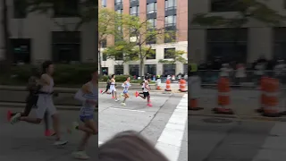 Connor Mantz Chicago Marathon