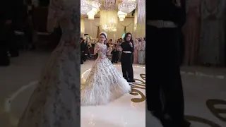 Reza Artamevia feat Syahrini "Aku Wanita"