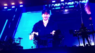 Enrique Iglesias feat. Debbi James - “Loco" / "Me Pasé” (11/06/21 AT&T Center - San Antonio, TX)