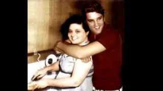 ELVIS' MOTHER GLADYS--KAY WHEELER SHARES RARE 1956 INTERVIEW WITH GLADYS PRESLEY