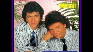 David & Jonathan - Est-Ce Que Tu Viens Pour Les Vacances?. maxi version