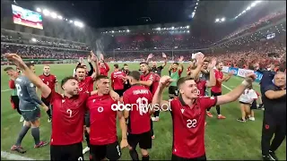 Festa kuqezi në “Air Albania”, pas fitores ndaj Polonisë. Shqipëria kryeson në grupin E