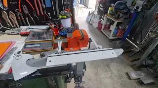 How to sharpen chainsaw chainusing a file