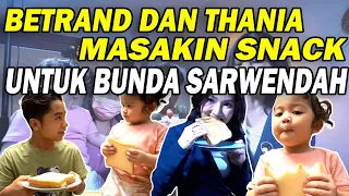 The Onsu Family - Kasih KEJUTAN Kecil untuk Bunda, Betrand dan Thania BIKIN SNACK!