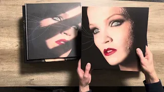 Unboxing Tarja‘s ‚What Lies Beneath‘ box set