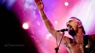 Nahko & Medicine for the People - Black as night (Subtitulos en Español)