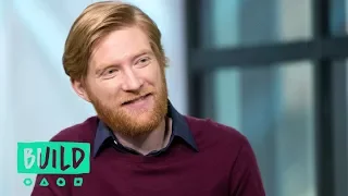 Domhnall Gleeson On His Amazing "Peter Rabbit" Co-Stars