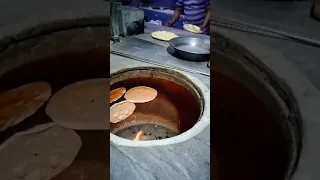 Tandoori Roti Making Process Short Video #ShortVideo @lahorizaiqay