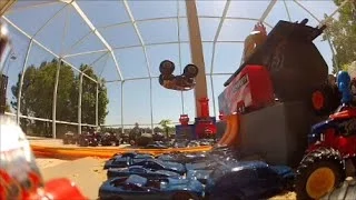 HOT WHEELS MONSTER JAMBOREE ROUND 3 "BACK FLIP"