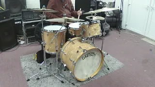 Paradiddle Solo