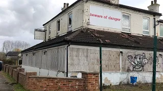 exploring abandoned oriental buffet - abandoned places uk