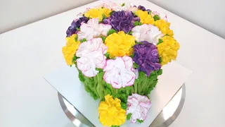 Тортик с Петунией(крем БЗК). /Cake in Petunias(protein custard).