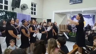 É no pouco - Eliã Oliveira Grupo de irmãs Rosa de Saron