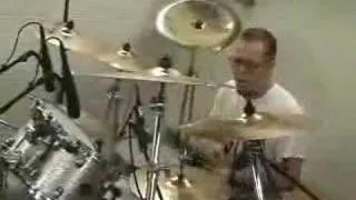 James Hetfield On The Drums!