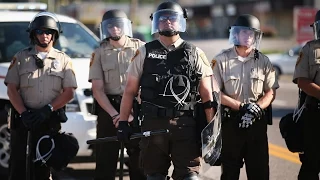 How do police officers determine when to use deadly force?