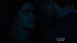 Riverdale 03x22 | Archie kisses Veronica Scene |