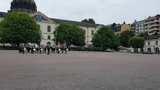 Arméns Musikkår - avmarsch från Armémuseum