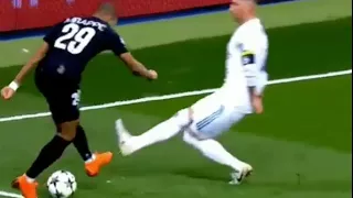 Kylian Mbappe Skill Failure vs Sergio Ramos | Real Madrid vs PSG 3-1 Highlights 14 Feb 2018