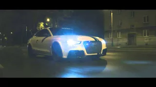 AUDI‬ ‪S5 Supercharged‬ Furious & Monster Sound Fly-by