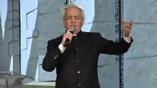 Benny Hinn - Holy Spirit Worship Medley