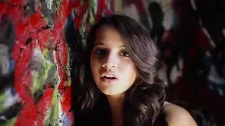 ISABELA MONER   WONDERWALL Oasis Cover 2