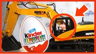 Свинка Пеппа открывает Киндер Сюрпризы. Техника. Kinder Surprise.