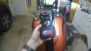 Installing the Dynojet Power vision on my 2011 Wide Glide,and a quick test ride.