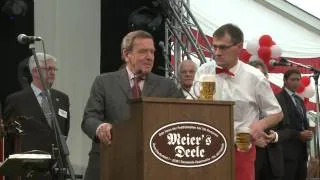 Gerhard Schröder auf dem Blasheimer Markt