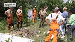 Дивовижна знахідка на Кіровоградщині: пошуковці знайшли уламки радянського штурмовика "Іл-2"