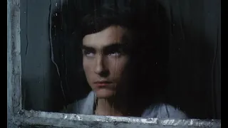 Four Nights of a Dreamer (1971) by Robert Bresson, Clip: Jacques looks through a darkened window