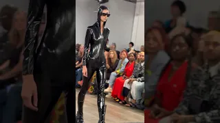 Pam Hogg SS24 #pamhogg #lfw2023 #ss24 #jensu #london #fashionweek #lfw #fashionscout