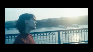 For Tracy Hyde - Girl's Searchlight (Official MV)