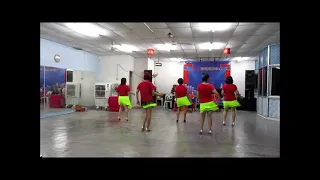 Xiao Kan Feng Yun (笑看风云)Line Dance