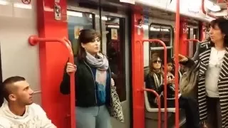 Флэшмоб солистов миланской оперы в метро
