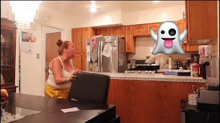 THE BEST GHOST PRANK ON MOM - MUST WATCH!!!