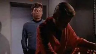 Best Kirk Fight Moves - Bones's "Kirk Chop"