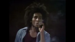 Bob Marley And The Wailers  - intro  ( Capitol Session '73 )