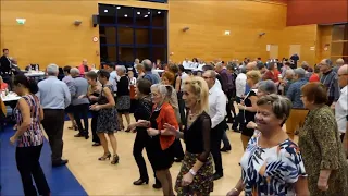 Damien POYARD enflamme la piste au bal de la chasse!