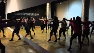 Zumba Fitness - Me voy enamorando by Chino Y Nacho