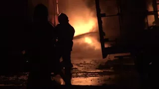 Пожар на складе пенополистирола на площади в 600 кв.м.