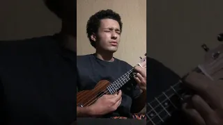 Fogo em teus olhos - Ukulele version. (Cover)